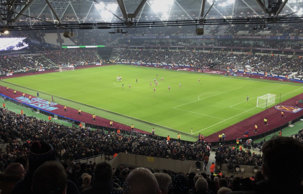 Vue des tribunes du London Stadium lors du match West Ham - Bournemouth